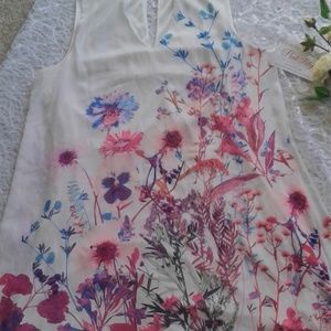 FINAL PRICE!! Floral Wildflower Keyhole Dress